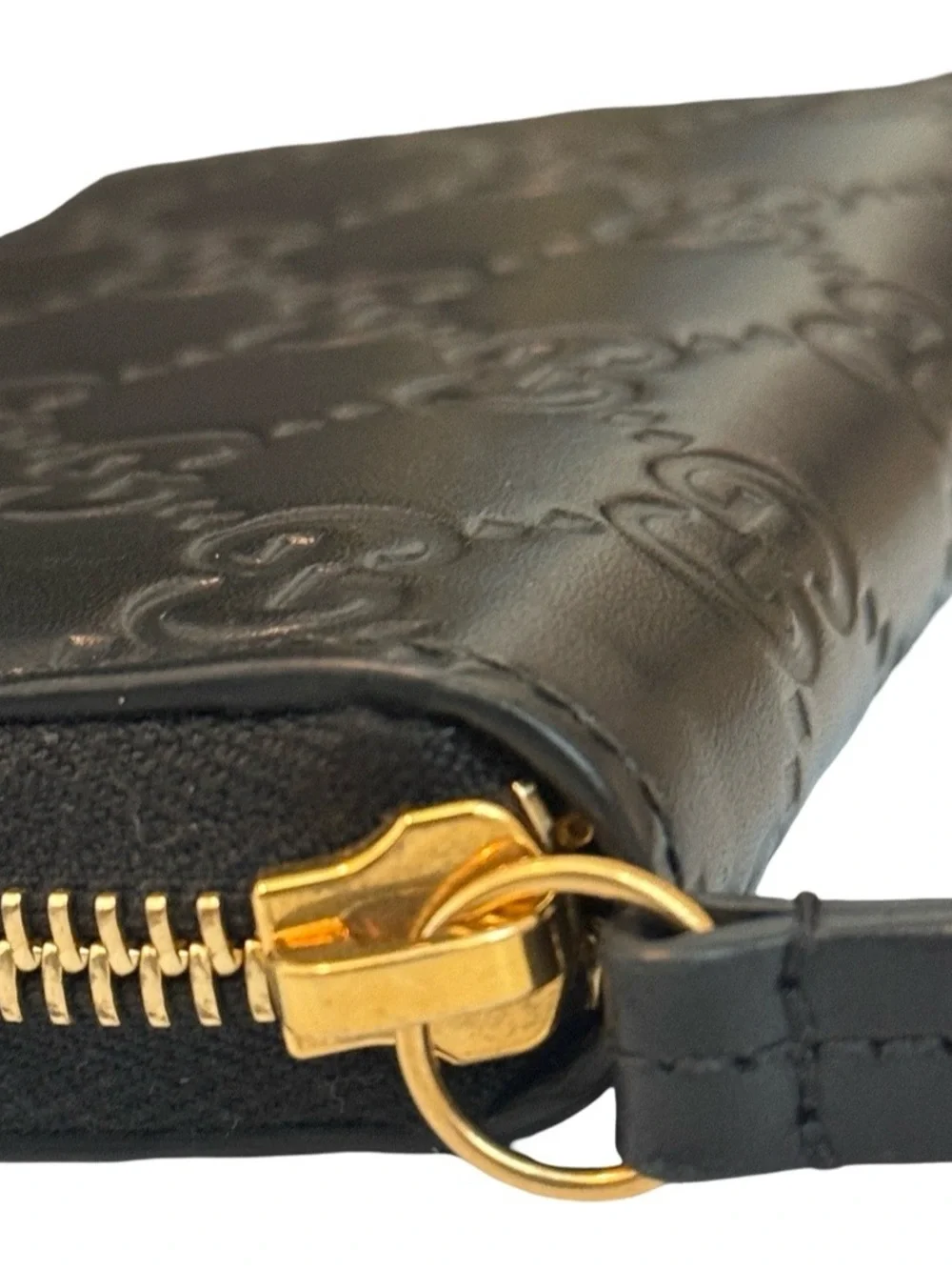 Gucci Black Leather Card Case with Embossed Logo Guccissima